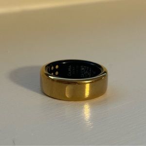 Brand New Gold Oura Horizon Ring, sz 9